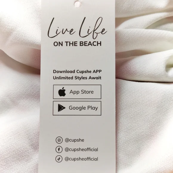 White & floral one-piece swimsuit by CUPSHE in size XL - Picture 13 of 16